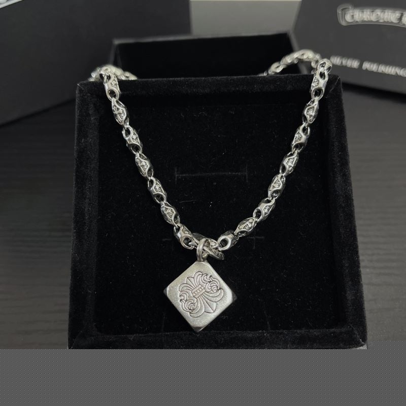 Ch**me He**ts necklaces